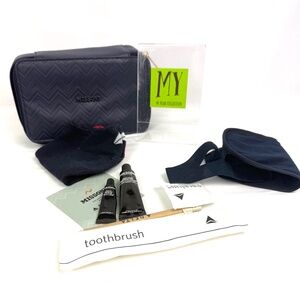 Missoni x Delta Air Lines Amenity Kit – Navy Blue Travel Bag, Delta One Exclusiv